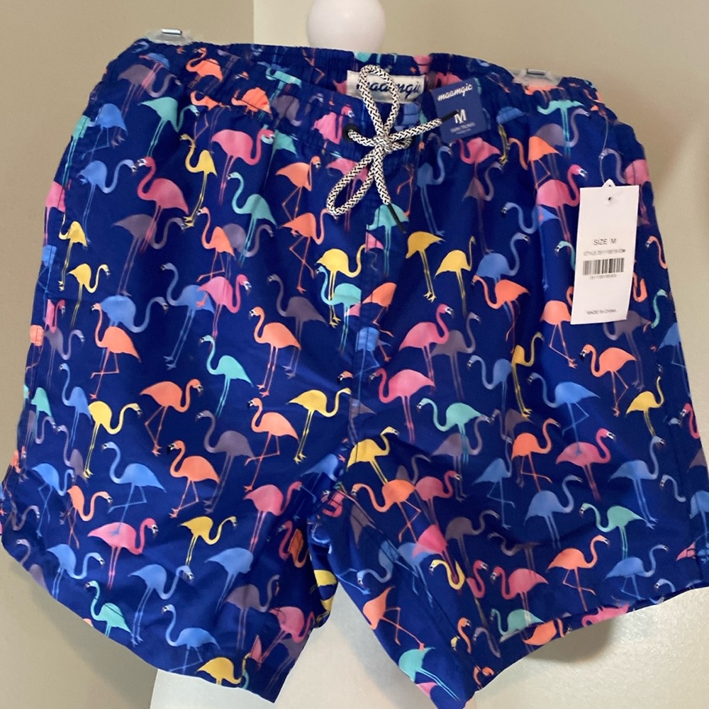 NWT Men’s Medium Swim Trunks